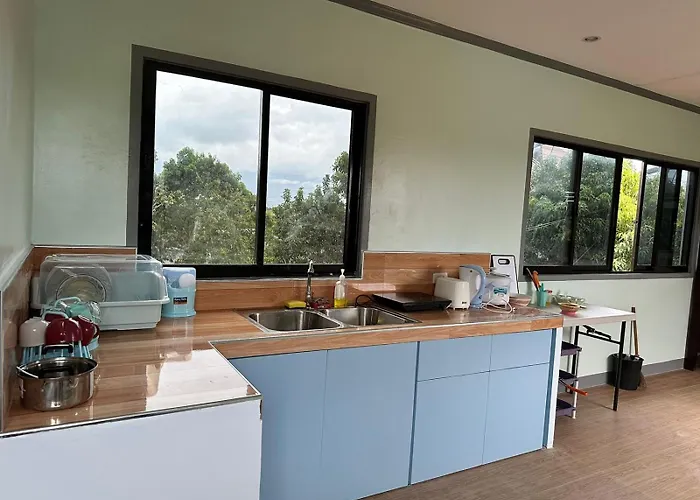 Althea Apartelle 3*
